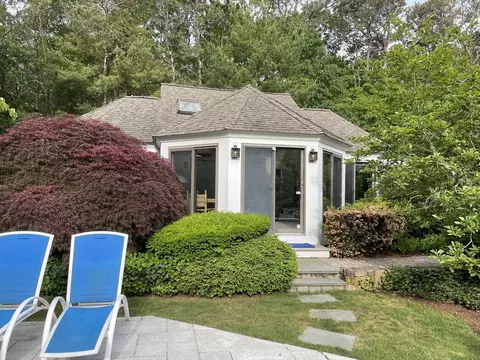 134 Paddock Cir, Mashpee, MA 02649 photo 23