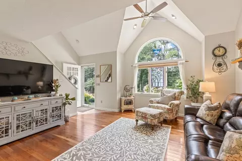 255 Wheeler Rd, Mashpee, MA 02649 photo 17