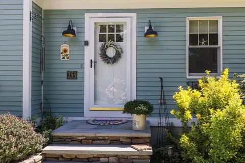 255 Wheeler Rd, Mashpee, MA 02649 photo 12
