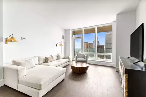 430 Stuart #27B, Boston, MA 02116