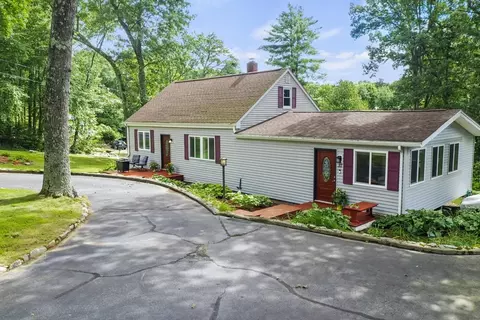 37 Hill Rd, Marlborough, MA 01752