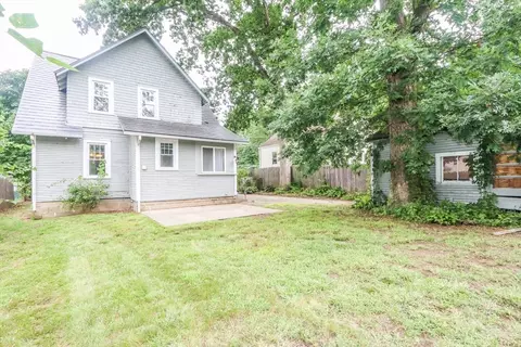 103 Clough St, Springfield, MA 01118 photo 7
