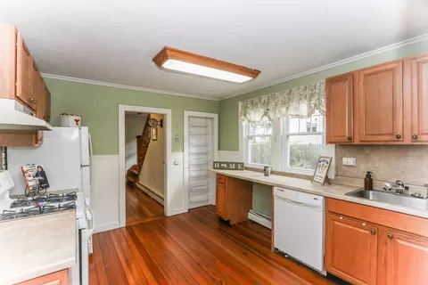 103 Clough St, Springfield, MA 01118 photo 20