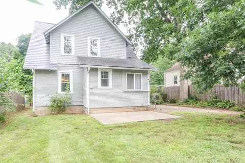 103 Clough St, Springfield, MA 01118 photo 6