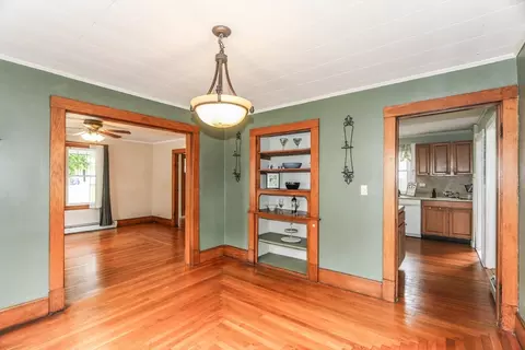 103 Clough St, Springfield, MA 01118 photo 16