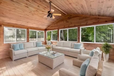 56 Old County Rd, Hingham, MA 02043 photo 6