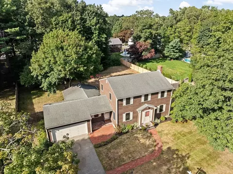56 Old County Rd, Hingham, MA 02043 photo 1