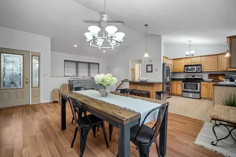 26 Munger Rd, Chicopee, MA 01020 photo 11
