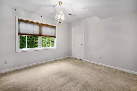26 Munger Rd, Chicopee, MA 01020 photo 21