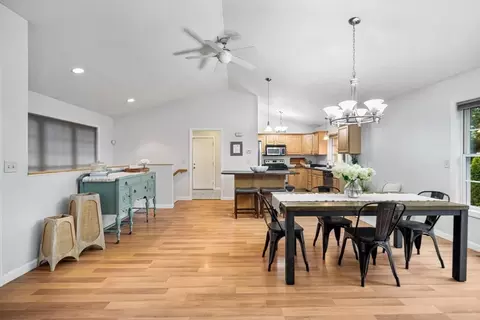 26 Munger Rd, Chicopee, MA 01020 photo 8