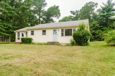 9 White Pine Ln, Kingston, MA 02364