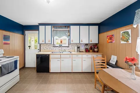171 Avenue A, Woonsocket, RI 02895 photo 6