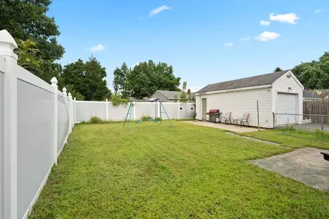 171 Avenue A, Woonsocket, RI 02895 photo 8
