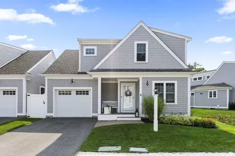 8 Twin Pines Ln #8, Plymouth, MA 02360