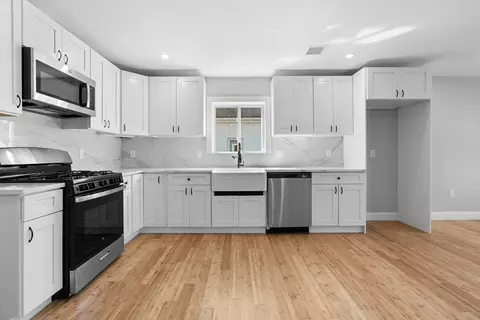 69 Cutler St, Worcester, MA 01604 photo 5