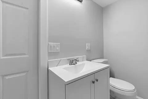 69 Cutler St, Worcester, MA 01604 photo 25