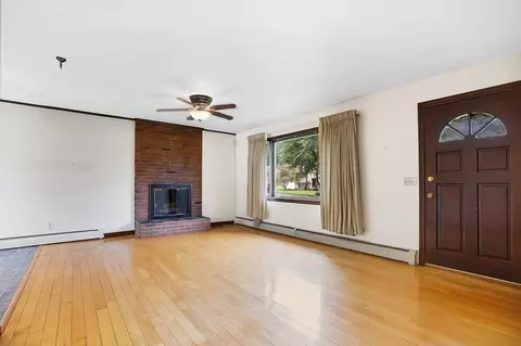 Living - 7 Warwick Dr, Ludlow, MA 01056 photo 1 of 6