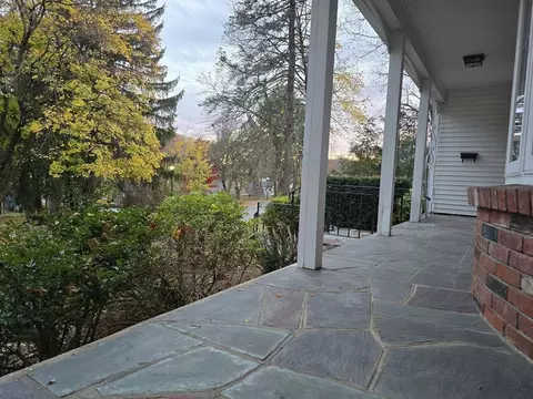 12 Pine Tree Dr, Worcester, MA 01609 photo 4