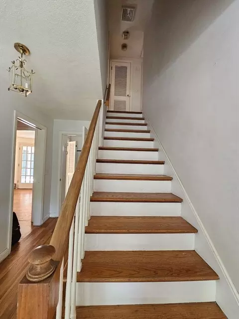 12 Pine Tree Dr, Worcester, MA 01609 photo 26