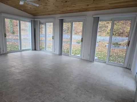 12 Pine Tree Dr, Worcester, MA 01609 photo 21