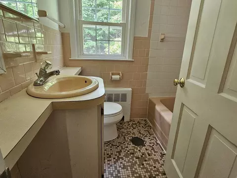 12 Pine Tree Dr, Worcester, MA 01609 photo 33
