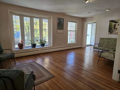 12 Pine Tree Dr, Worcester, MA 01609 photo 9