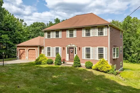 3 Old Tadmuck Rd, Westford, MA 01886