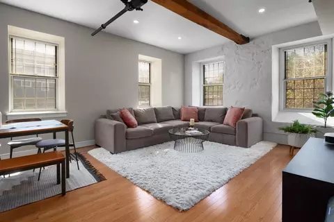 Living - 7 S Stone Mill Dr #521, Dedham, MA 02026 photo 3 of 4
