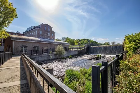 View/Area - 7 S Stone Mill Dr #521, Dedham, MA 02026 photo 1 of 2