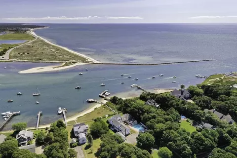 188 South St, Yarmouth, MA 02664