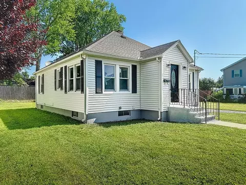 Exterior - 78 Catherine St, Chicopee, MA 01013 photo 8 of 8