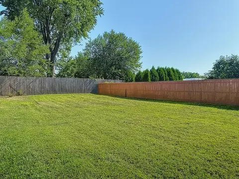 Exterior - 78 Catherine St, Chicopee, MA 01013 photo 3 of 8
