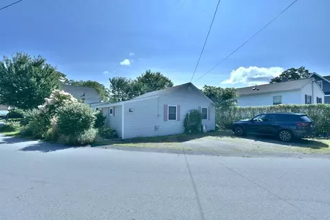 30 Point Pleasant Rd, Webster, MA 01570 photo 9
