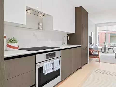 380 Harrison Ave #1105, Boston, MA 02118