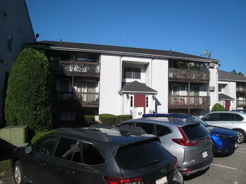 11 Gibbs St #D-58, Worcester, MA 01607