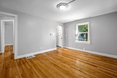 Living - 216 Windemere St, Springfield, MA 01104 photo 4 of 4