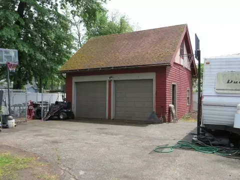 65 Bellevue Ave, Springfield, MA 01108 photo 3