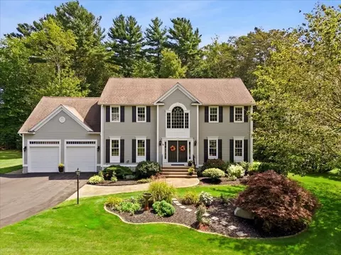 74 Alanita Dr, Taunton, MA 02780