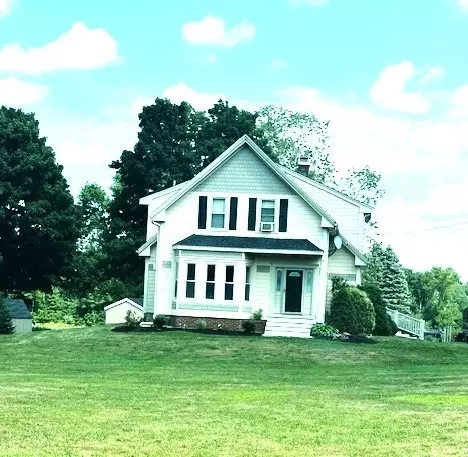 684 South St, Bridgewater, MA 02324