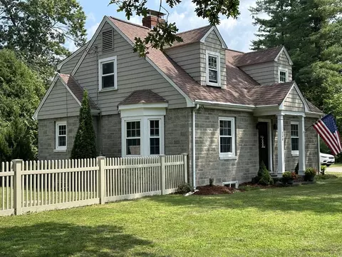 260 Mount Vernon Ave, North Attleboro, MA 02760