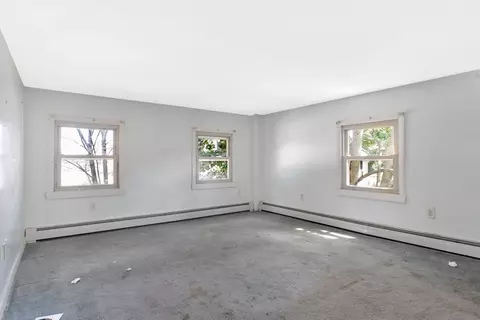 Bedroom - 3 Colonial St, Gloucester, MA 01930 photo 5 of 6