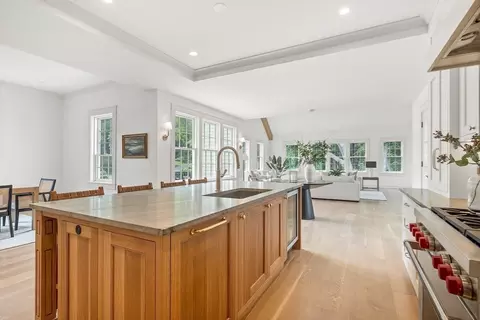 3 Home Meadows Ln, Hingham, MA 02043 photo 4