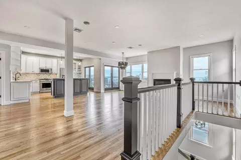 800 E Seventh #PH, Boston, MA 02127