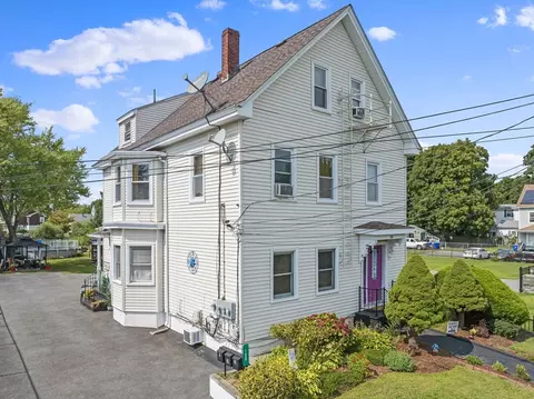 188 School St, Taunton, MA 02780