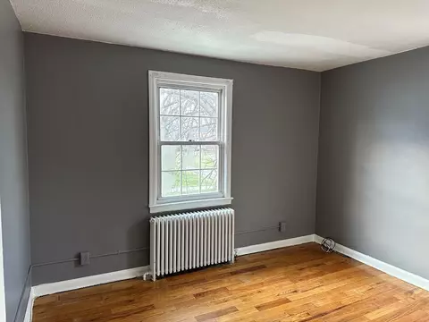 Bedroom - 483 Cold Spring Ave #2A, West Springfield, MA 01089 photo 3 of 4