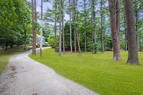 20 Main St, Boxford, MA 01921