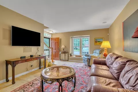 20 Smithfield Ct #20, Springfield, MA 01108 photo 11