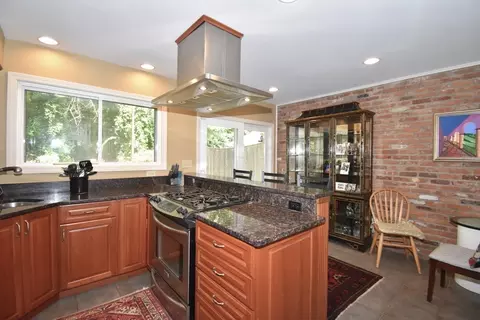 20 Smithfield Ct #20, Springfield, MA 01108 photo 10
