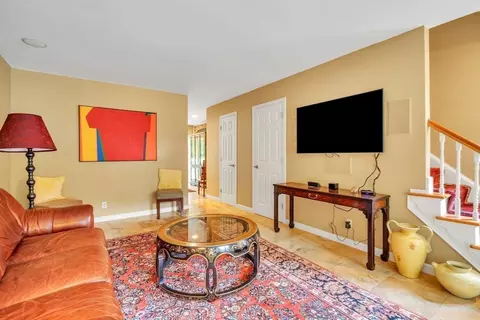 20 Smithfield Ct #20, Springfield, MA 01108 photo 12