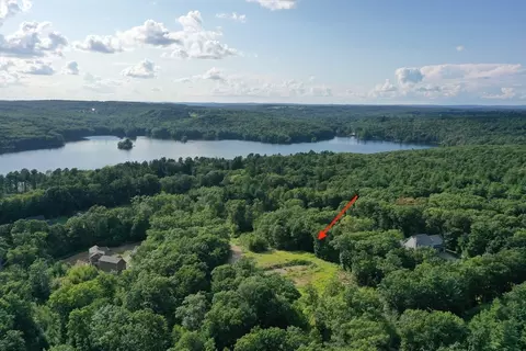 225 Manchaug Rd, Sutton, MA 01590 photo 2